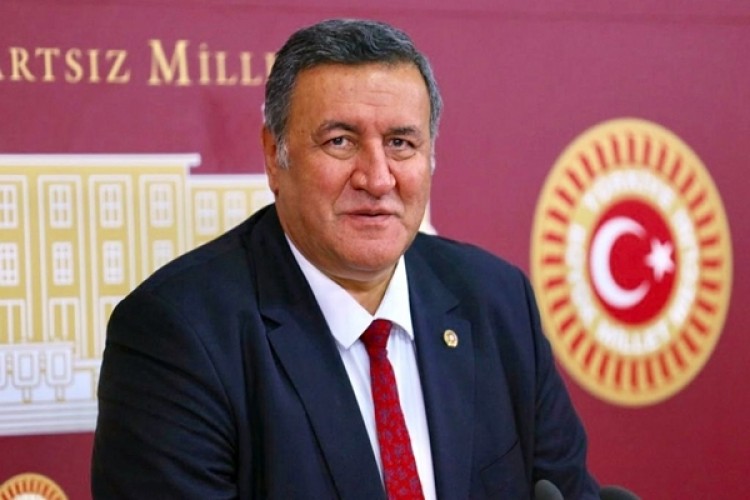 Gürer: “İthal Ürünlerde Virüs İçin Önlem Alınıyor Mu?”