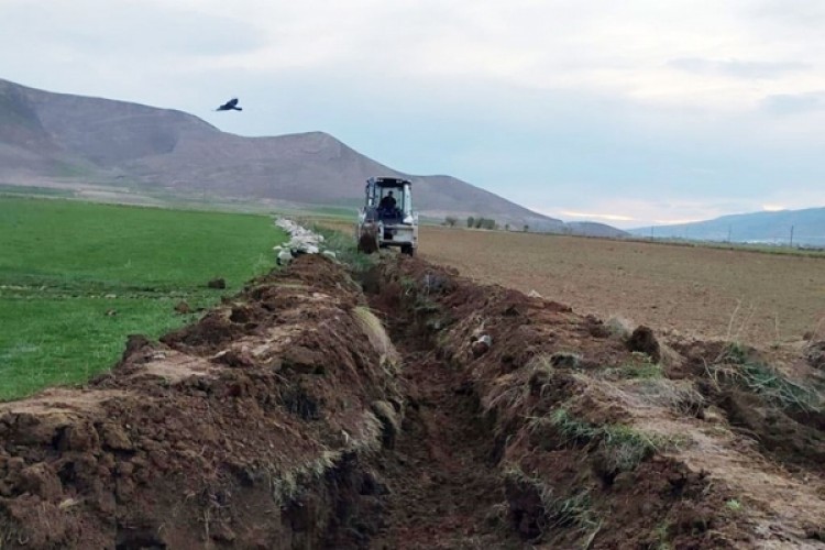 Van Büyükşehir Belediyesinden Tarıma Büyük Destek