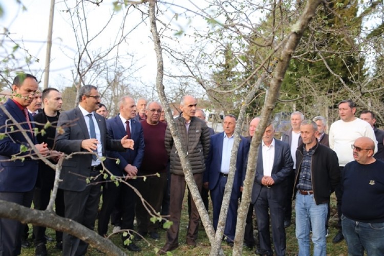 Boztekke Köyü’nde “Örnek Bahçe” Projesi Uygulama Eğitimi Yapıldı