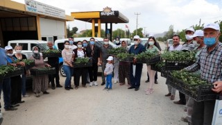 Büyükşehir çiftçilerin hizmetinde