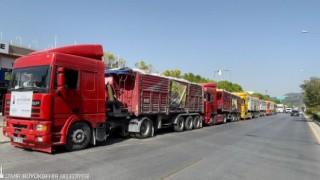 İzmir’den Muğla’da yangından etkilenen üreticilere 350 ton kuzu büyütme yemi