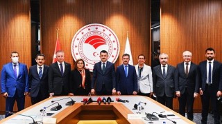 Tarım Ve Orman Bakanlığı İle Türkiye Belediyeler Birliği Arasında Ücretsiz Aşı Temini Ve Uygulanması Protokolü İmzalandı