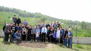 Samsun’da Öğrencilere Çilek Yetiştiriciliği Eğitimi