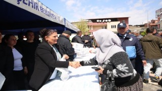 Başkan Çerçioğlu Yenipazar’da yerel fide dağıtımı yaptı