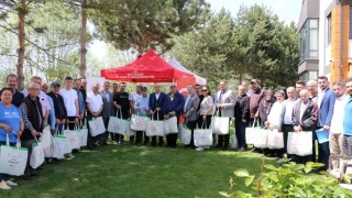 Bolu’da Arıcılara Başlangıç Seti Dağıtıldı