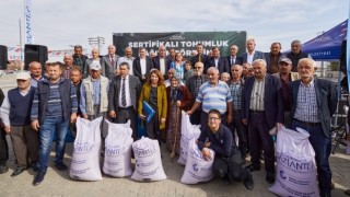 Gaziantep Büyükşehir, Ürettiği Sertifikalı Tohumların Dağıtımına Başladı