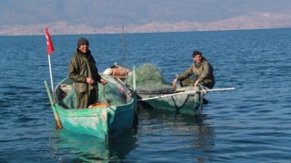 Isparta’da Su Ürünleri Avcılığına Sezonluk Yasak