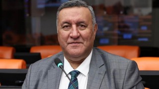 CHP'li Gürer'den "Zirai Don Deprem Şiddetinde Yaşandı" Çıkışı: Acil Destek ve TARSİM Düzenlemesi Çağrısı