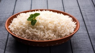 Hindistan ve Pakistan’daki Sel Basmati Pirinci Fiyatlarını Artırıyor