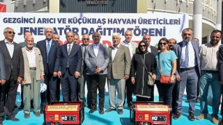 Malatya Büyükşehir’den Çiftçilere 444 Jeneratör ve 200 Sıvat Dağıtıldı