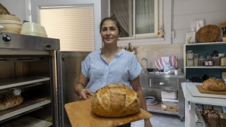 Mersin Büyükşehir Desteğiyle Kadın Girişimci Ekmeğini Tanıtıyor