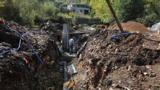 Hatay Büyükşehir Belediyesi 15 ilçede sulama borusu döşedi