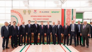 Alarko Tarım Kazakistan Çimkent’te 40 Hektarlık Serayı Açtı