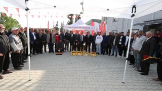Hatay Valiliği 70 üreticiye kırkma makinesi dağıttı