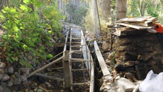 Mardin Büyükşehir Savur’da açık sulama kanalı yapıyor