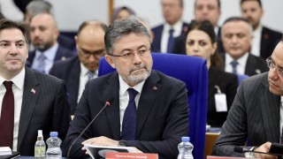 Bakan Yumaklı: Tarımdaki daralma olağanüstü iklimden