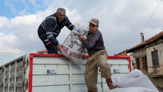 Antalya Büyükşehir’den hayvancılığa 503 bin kg yem desteği