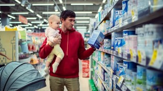 Danone, Avrupa’da toksin riskiyle bebek maması geri çağırdı