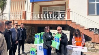 Antalya Büyükşehir Akseki’de Bordo Bulamacı Desteği Dağıttı