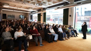 Balparmak: Kadın Arıcılar Arı Ürünlerinde Türkiye’yi Güçlendiriyor