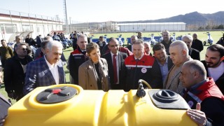 Diyarbakır’da bağcılığa ekipman desteği sağlandı