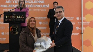 Tekirdağ Büyükşehir 674 arı yetiştiricisine ekipman dağıttı