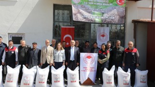 Elazığ İl Tarım ve Orman Müdürlüğü %75 hibeyle nohut tohumu dağıttı