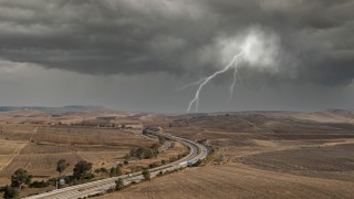 Meteorolojiden Sağanak ve Toz Taşınımı Uyarısı