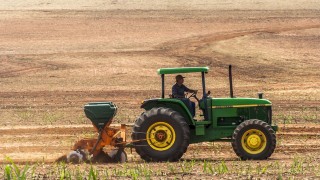 Akaryakıtta Tabelalar Yine Değişiyor: Motorine Büyük Zam Kapıda!