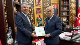 Akay, Şeker Sektörü Raporunu Devlet Bahçeli’ye Sundu