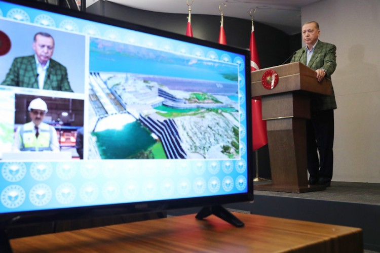 Cumhurbaşkanı Erdoğan, Ilısu Barajı Enerji Santralini Hizmete Açtı