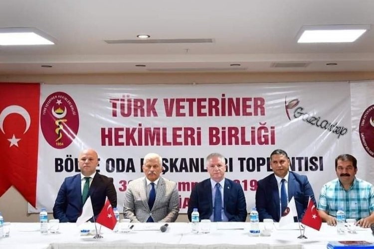 Türk Veteriner Hekimleri Birliği’nin İzmir ve Gaziantep Bölge Toplantıları Yapıldı