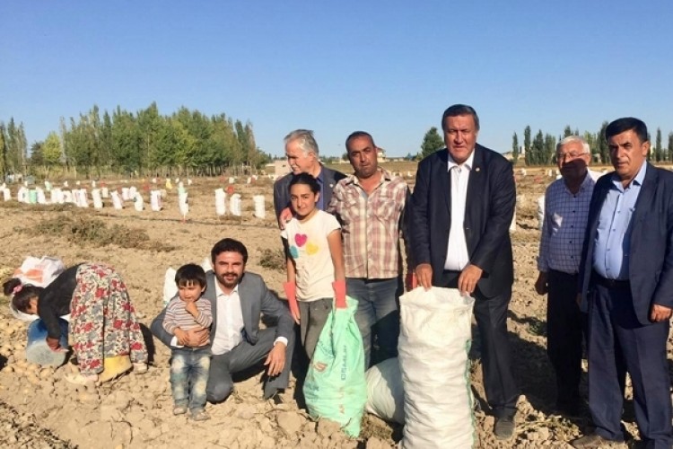 Gürer: Bir Kere De Üreticiyi Düşünün!