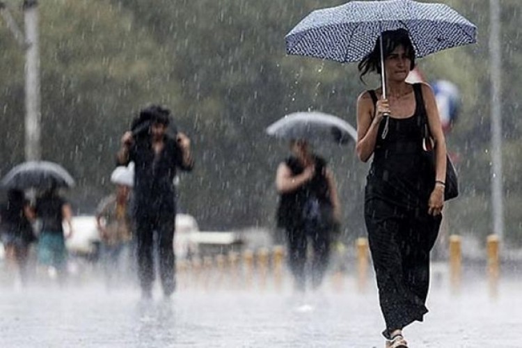 Meteoroloji'den Son Dakika! Ankara, İstanbul Ve 14 İl İçin Hava Durumu Uyarısı
