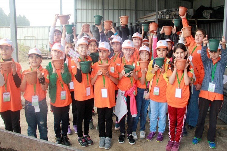 Yalova’da Lider Çocuk Tarım Kampı Yapılıyor