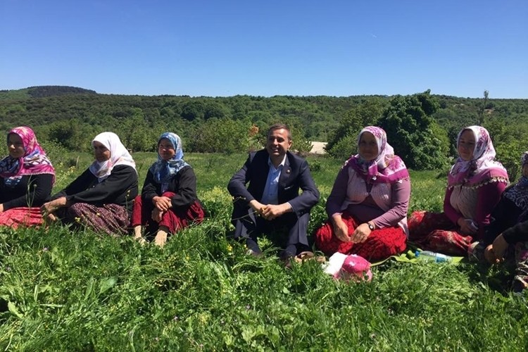 Akın: Yarım Milyon İnsan Çiftçiliği Terk Etti