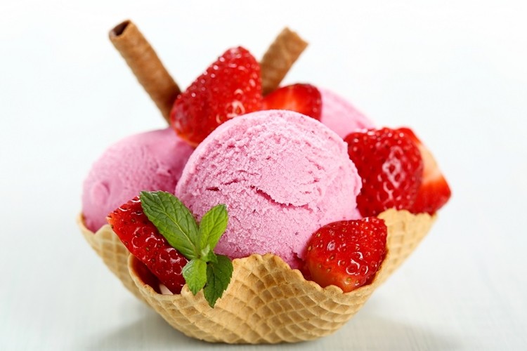 Ani Baş Ağrınızın Nedeni Yediğiniz Dondurma Olabilir!