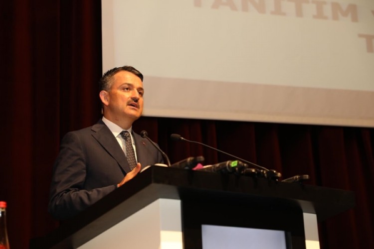 Bakan Pakdemirli: "2020 Yılı Fındık Rekoltemizi, 665 Bin Ton Olarak Öngörüyoruz"